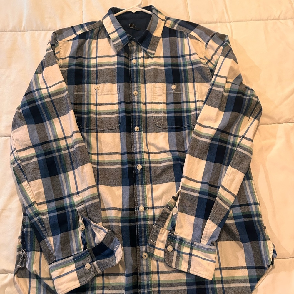 GAP Men's Navy and Cream Plaid Button Down Shirt